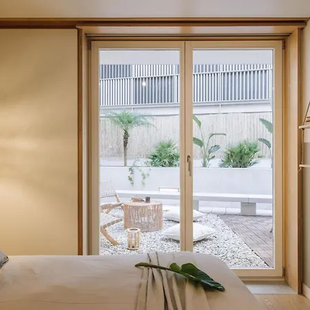 Saleh - 2 Bedrooms, Pool, Gym, Terrace In Santos * Lisbon