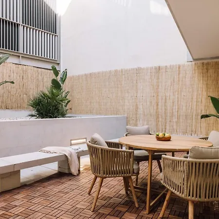 Saleh - 2 Bedrooms, Pool, Gym, Terrace In Santos