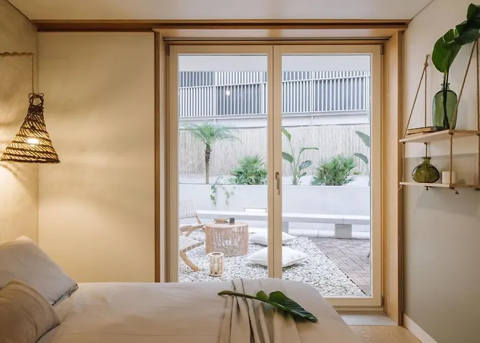 Saleh - 2 Bedrooms, Pool, Gym, Terrace In Santos * Lisbon