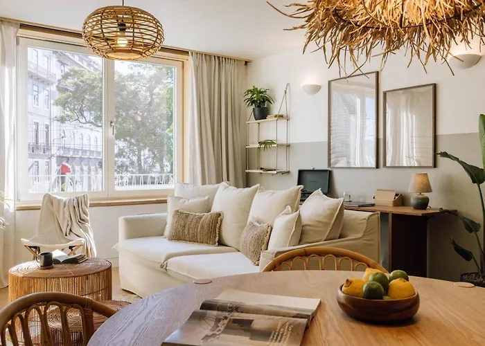 Saleh - 2 Bedrooms, Pool, Gym, Terrace In Santos * Лісабон