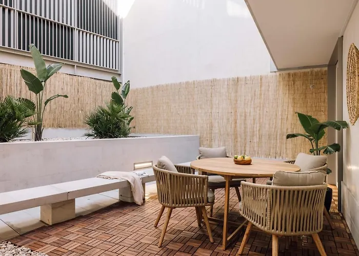 Saleh - 2 Bedrooms, Pool, Gym, Terrace In Santos