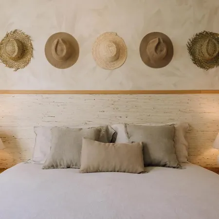 Saleh - 2 Bedrooms, Pool, Gym, Terrace In Santos